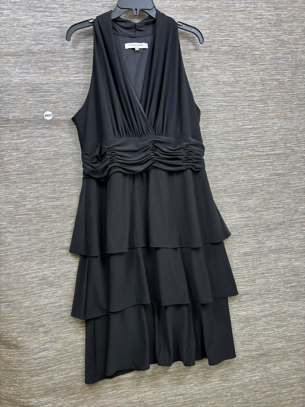 Evan Picone Dress Womens Sz 16W Black Ruched Tiered Fit & Flare Midi Sleeveless